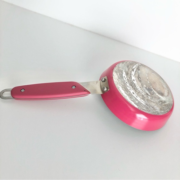 Mini Frying Pan Barbie Pink Single Egg Non-Stick Cooking Utensil Kitchen Decor - Picture 7 of 11